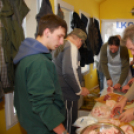 Kolbásztöltő verseny (Fotó: Nagy Mária)