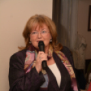 L. Stipkovits Erika előadása az Óvárosi Kávéházban (Fotó: Nagy Mária)