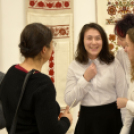 A NÉPMŰVÉSZET VONZÁSÁBAN