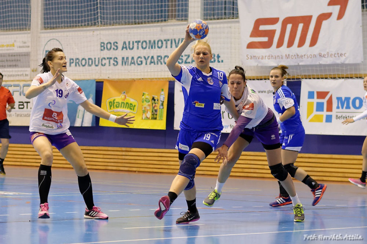 Női kézilabda NBI, Alapszakasz: 20. forduló MKC SE – Békéscsabai Előre NKSE (35-25) (Fotó: Horváth Attila)