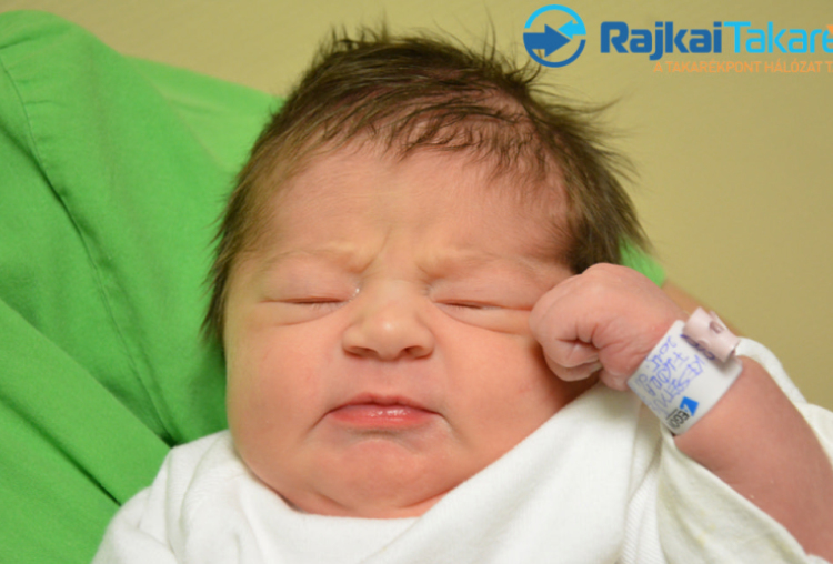 Kesztyűs Flóra Petra, 3540 gr. Halászi