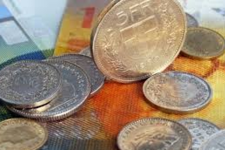 Devizapiac - Jelentősen erősödött a forint árfolyama az MNB kamatdöntést követő közleménye után