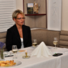 Kávéházi beszélgetések - Borclub Étterem