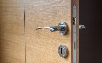 Apja mumifikálódott holttestével élt együtt egy mosonmagyaróvári férfi