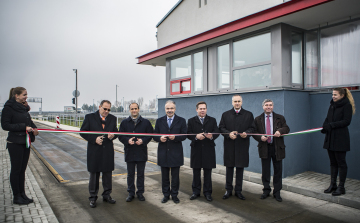 Átadták a Lajta tengelysúlymérő ikerállomást