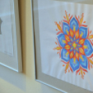 Mandala kiállítás a Huszár Gál Városi Könyvtárban ( Fotó: Patács Judit )