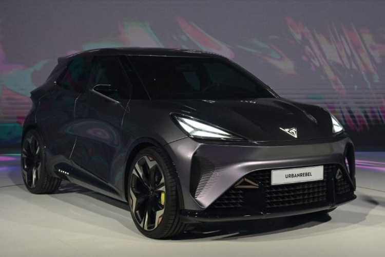 Az Év Magyar Autója 2025 díjat a Cupra Terramara nyerte