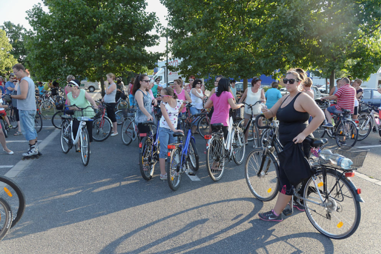 Gurul a város 2 (Fotó: Horváth Attila)