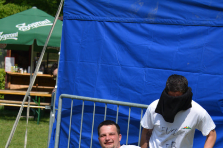 Paraszt olimpia (Fotó: Nagy Mária)