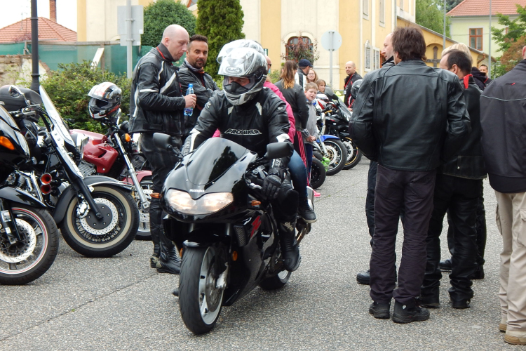 Motorszentelés Jánossomorja - Őrvidék Kapuja Motoros Baráti Kör szervezésében