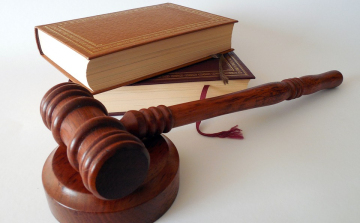 Távgyógyítók ellen emeltek vádat Nógrádban