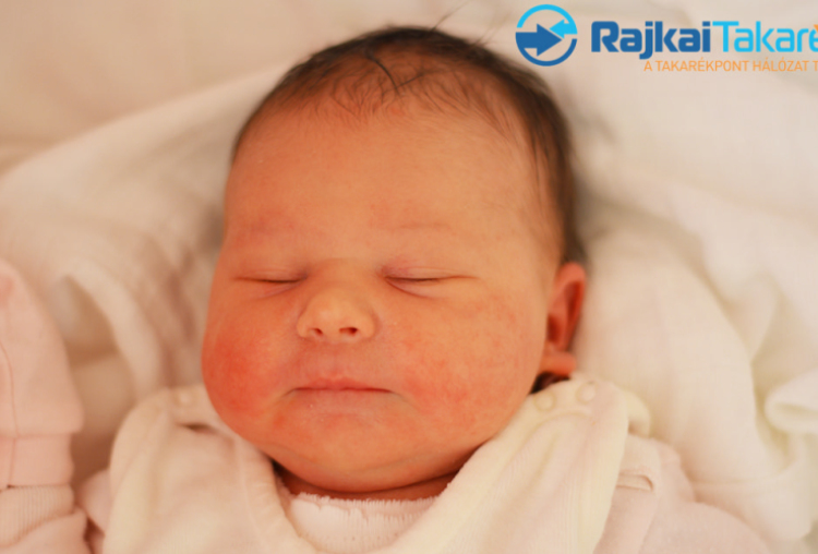 Hidegréty Csenge Nola, 3560 gr. Móvár