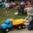 A Pillangó Óvoda és Mini Bölcsöde közös húsvétolása a Mosonmagyaróvári Mentőszolgálat gyermekeivel