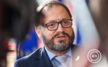 Kármán András: a Tisza-kormány átfogó adóügyi módosító csomagot nyújtott be a parlamentnek