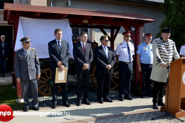 100 éves a mosonmagyaróvári tűzoltó laktanya - képgalériával