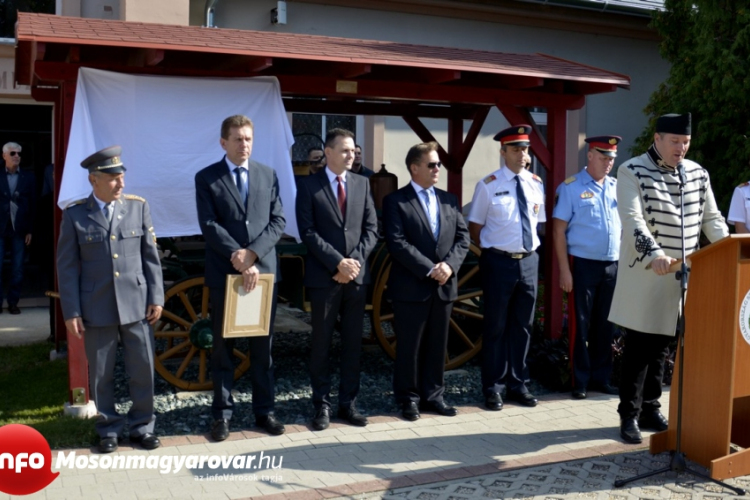 100 éves a mosonmagyaróvári tűzoltó laktanya - képgalériával