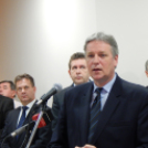 Sürgősségi osztály és CT berendezés, valamint a Rehabilitáció II. felújított Osztályának ünnepélyes átadása