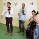 Gyereknap a Pillangó Óvodában és Mini Bölcsődében, a Kislaptáros zenekarral