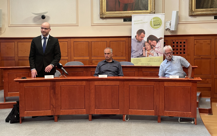 Mosonmagyaróváron is elindult a Magyar Katolikus Rádió