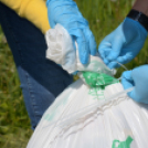 Az MKC SE és az MTE 1904 csapata is csatlakozott a Teszedd! önkéntes szemétszedő akciójához (Fotó: Bánhegyi István)