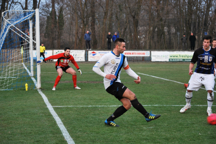 FUTURA Mosonmagyaróvár - Új Lombard Sport Kft. (2:0) Gratulálunk! (Fotó: Nagy Mária)